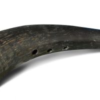 Cowhorn with three finger holes
